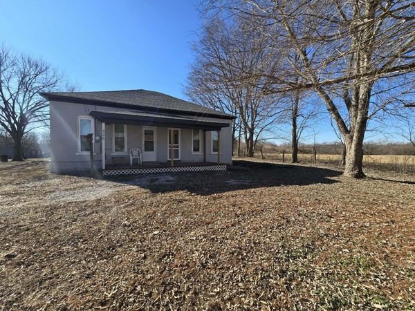 506 W 4th Street, Calhoun, MO 65323