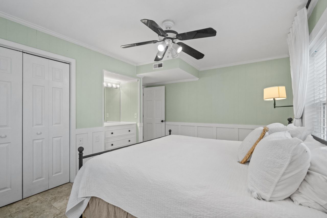 668 S Waccamaw Dr. Photo 22