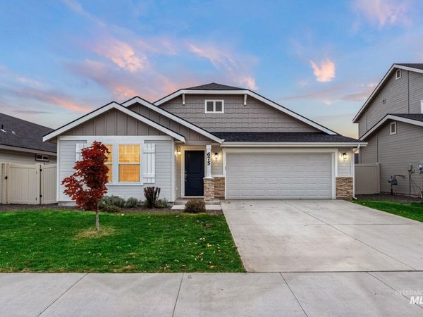 675 E Whitbeck St, Kuna, ID 83634