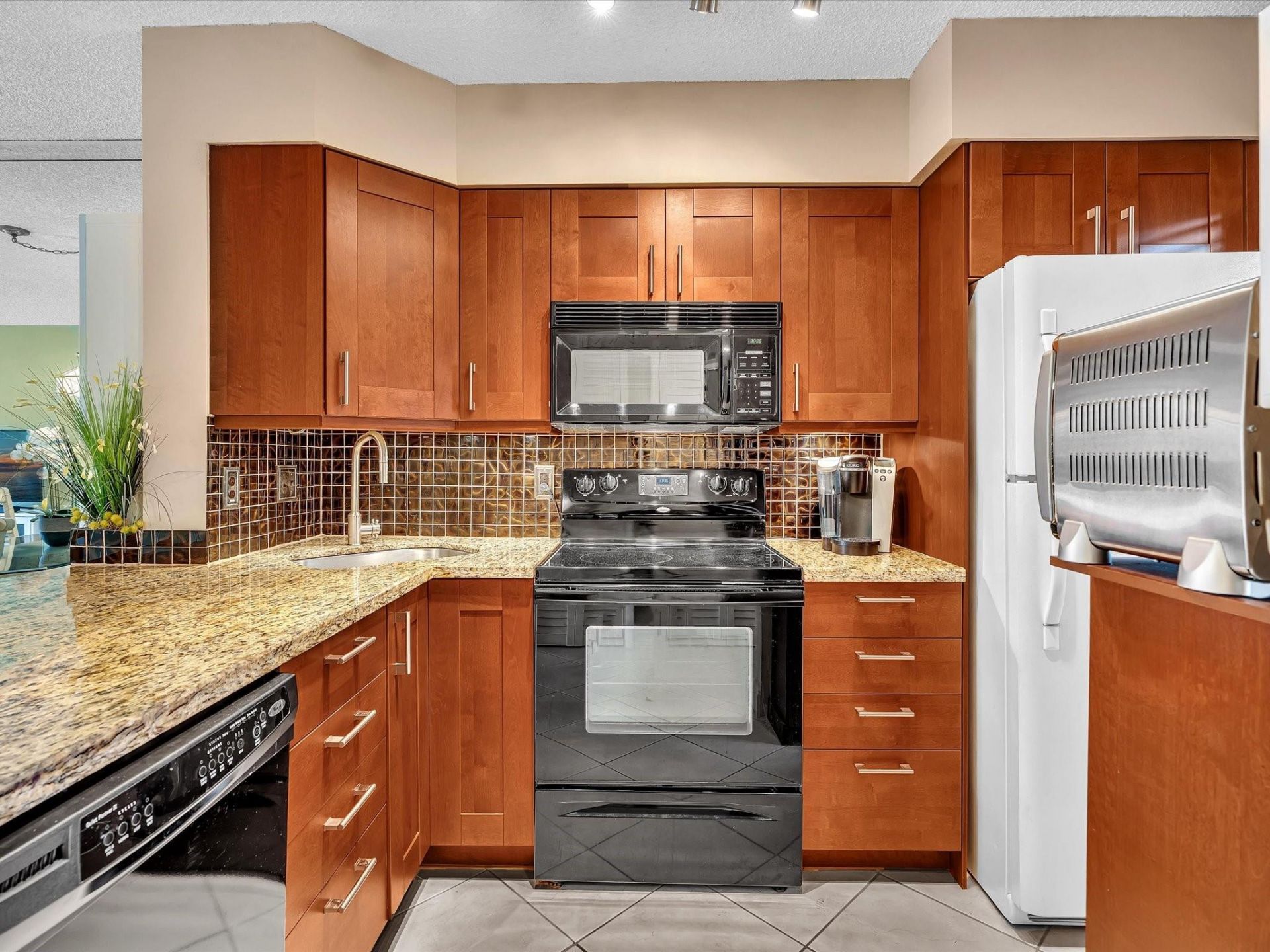 2236 N Cypress Bend Drive, Unit 107, Pompano Beach, FL 33069 Photo