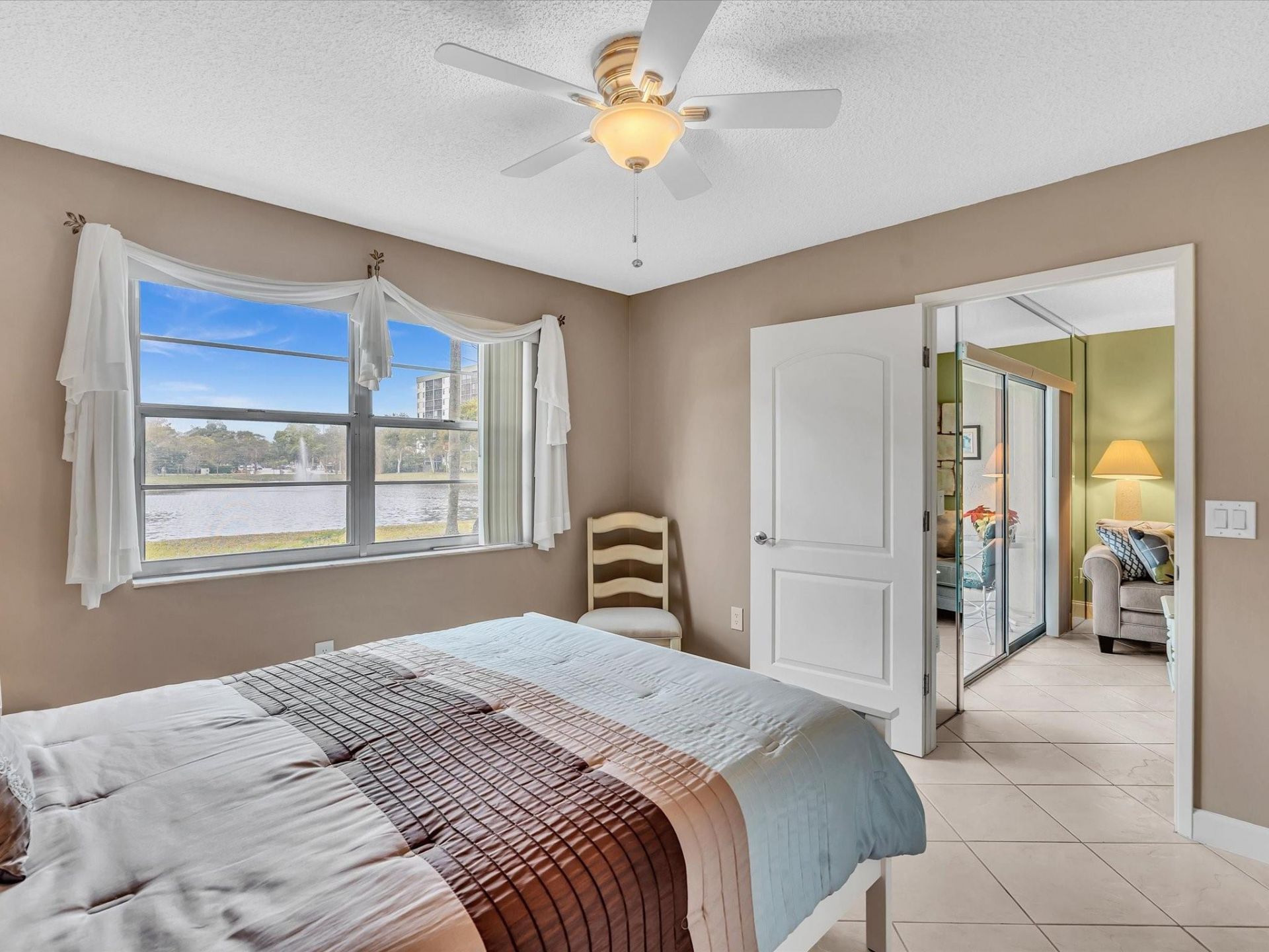 2236 N Cypress Bend Drive, Unit 107, Pompano Beach, FL 33069 Photo