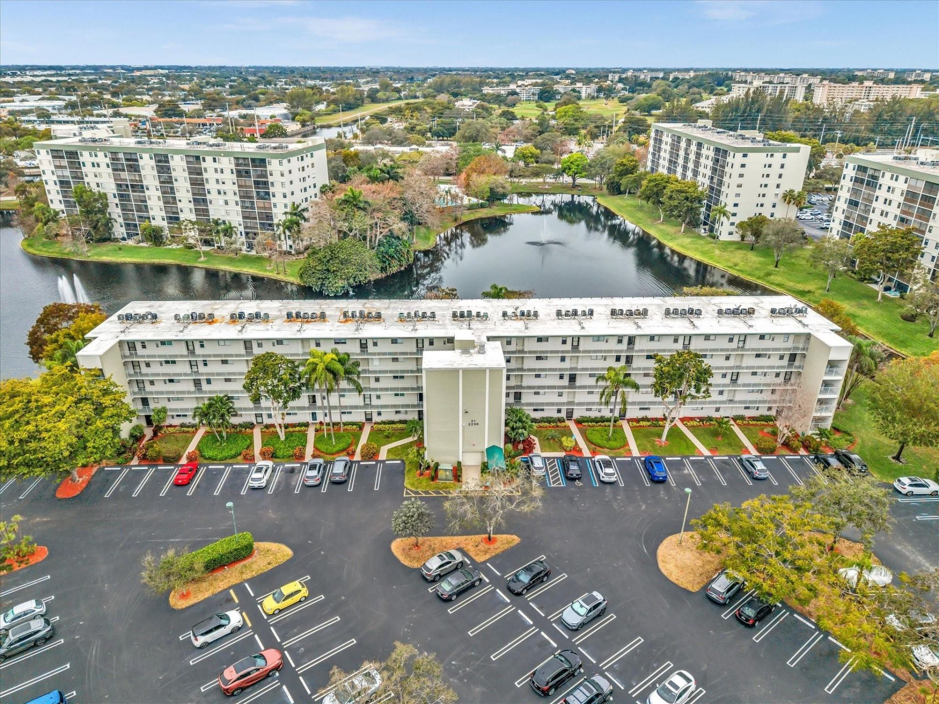 2236 N Cypress Bend Drive, Unit 107, Pompano Beach, FL 33069 Photo