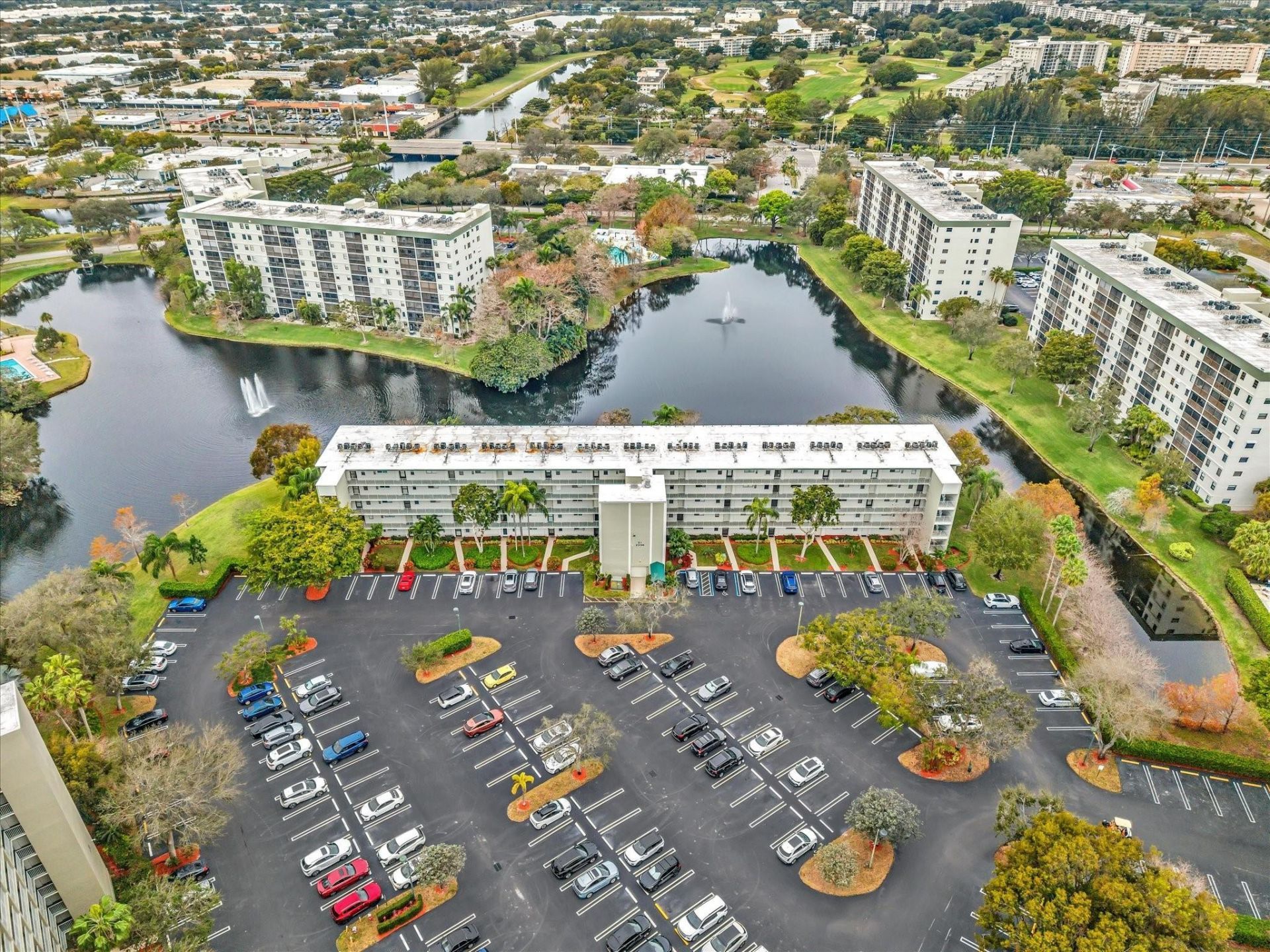 2236 N Cypress Bend Drive, Unit 107, Pompano Beach, FL 33069 Photo