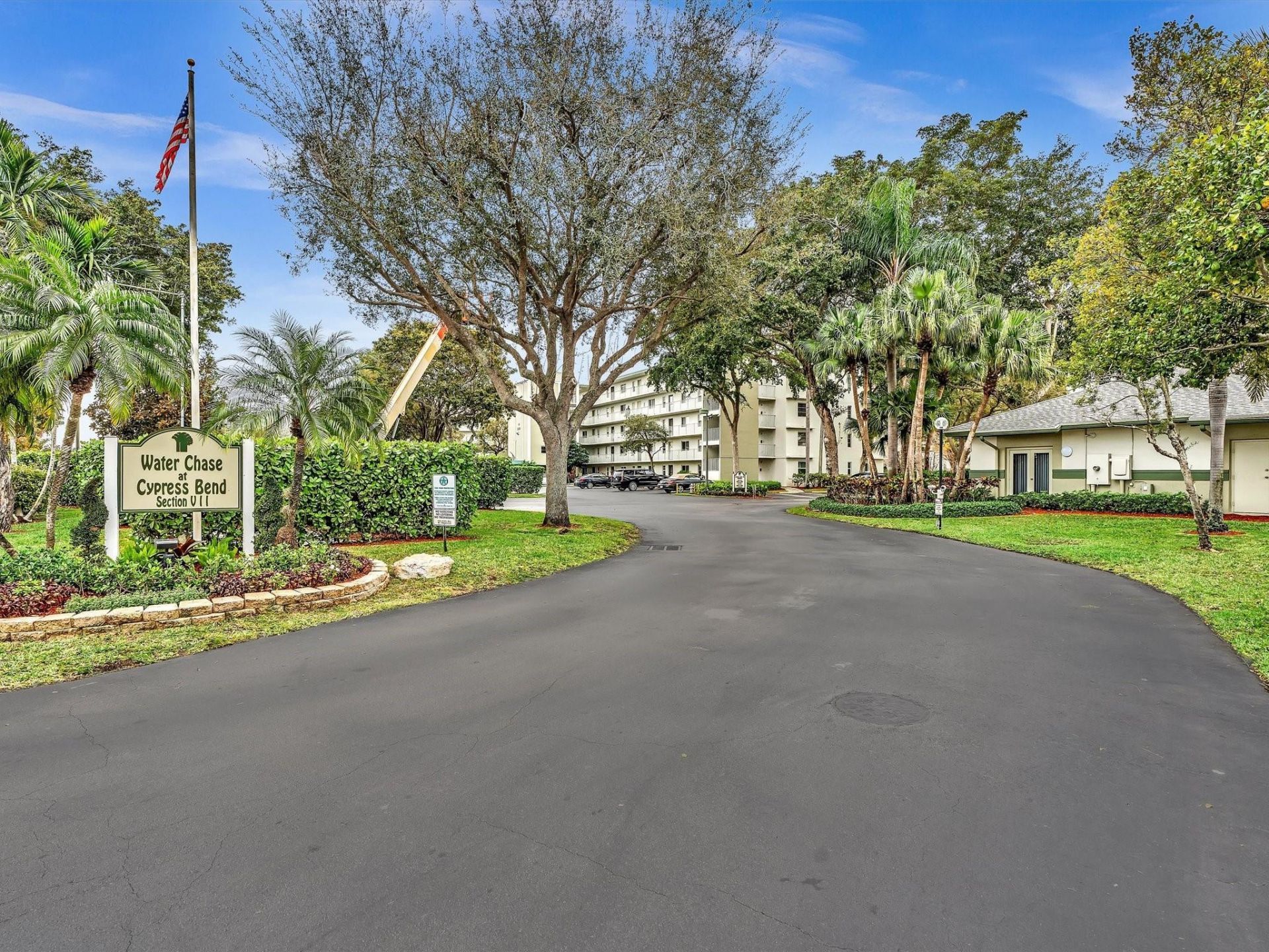 2236 N Cypress Bend Drive, Unit 107, Pompano Beach, FL 33069 Photo