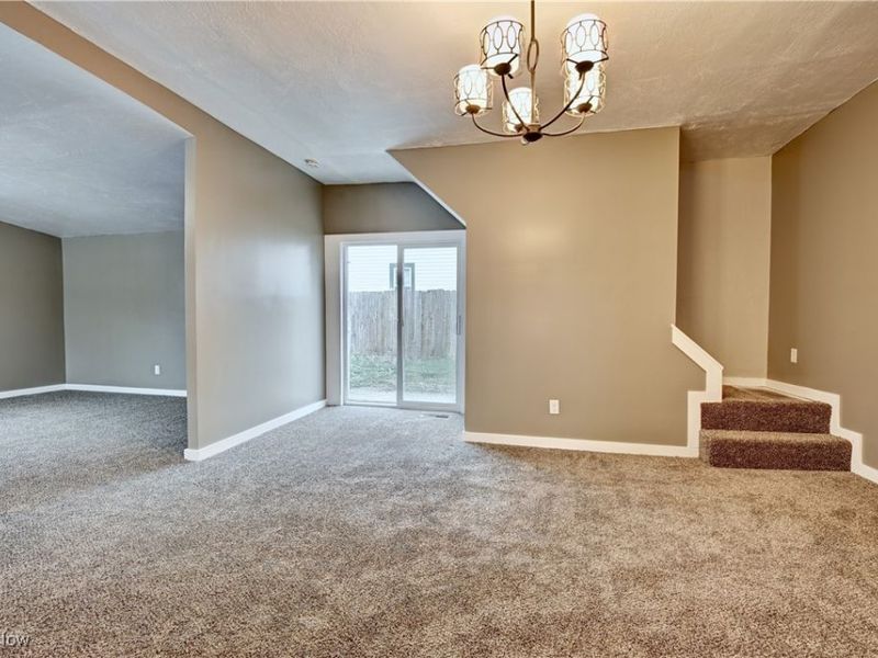 2404 Lowden Street NW, Dover, OH 44622 Photo 9