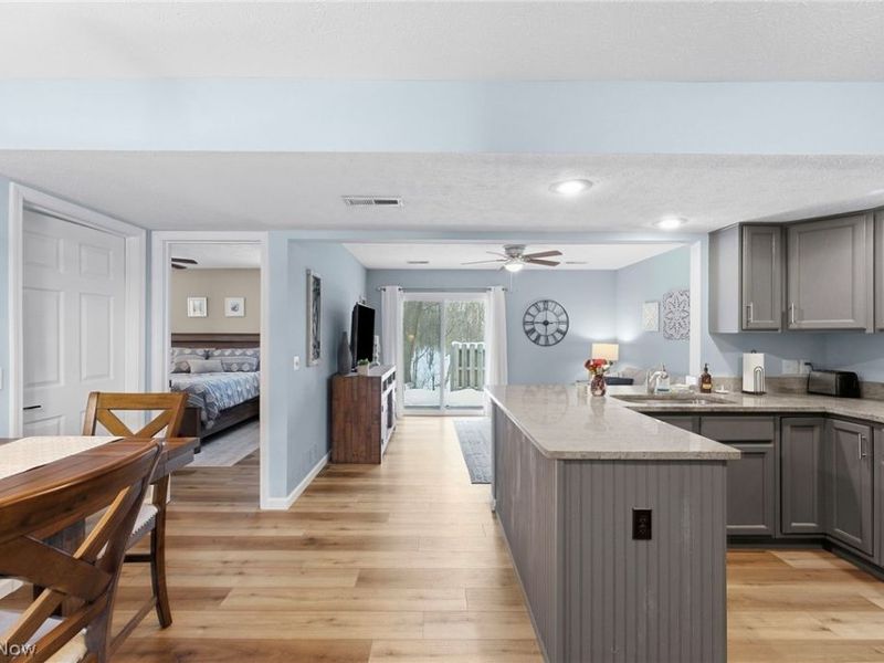 7034 Rushmore Way, Concord, OH 44077 Photo 8