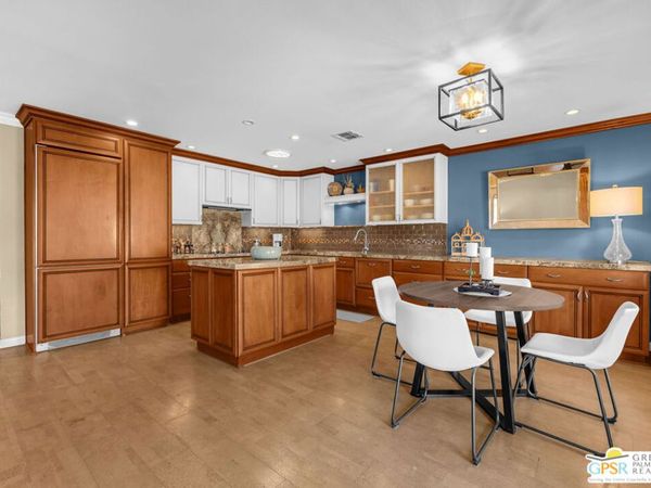 72853 Don Larson Lane, Palm Desert, CA 92260