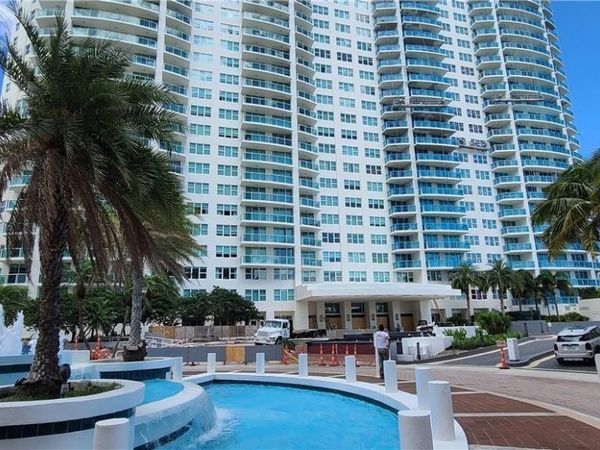 20201 E Country Club Dr , Unit 2303, Aventura, FL 33180