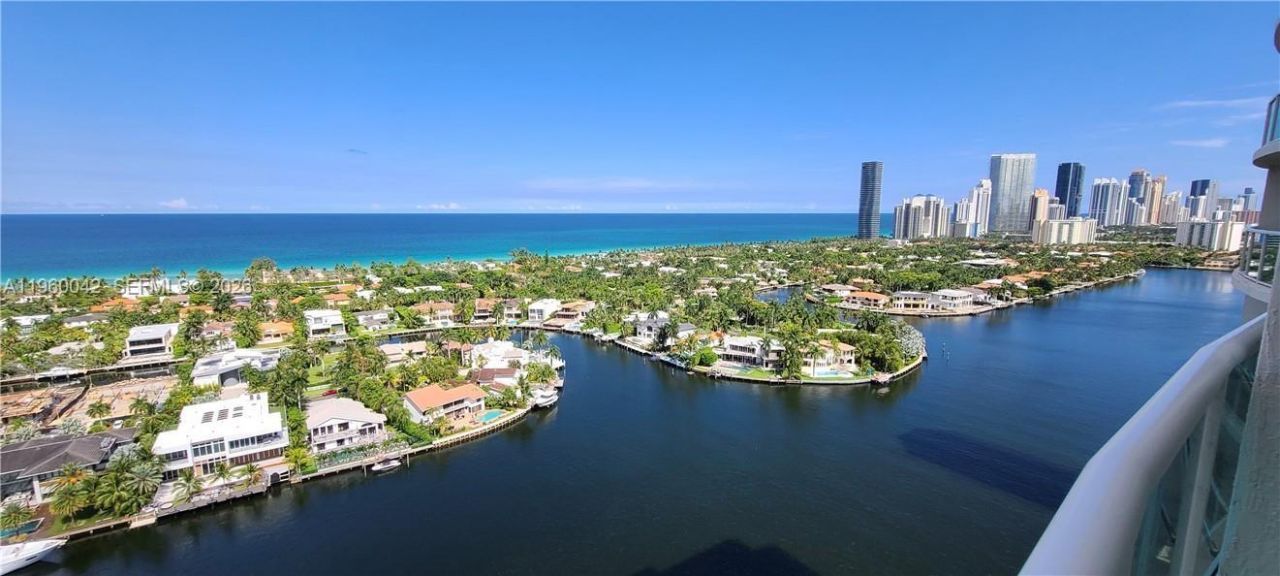 20201 E Country Club Dr , Unit 2303, Aventura, FL 33180 Photo