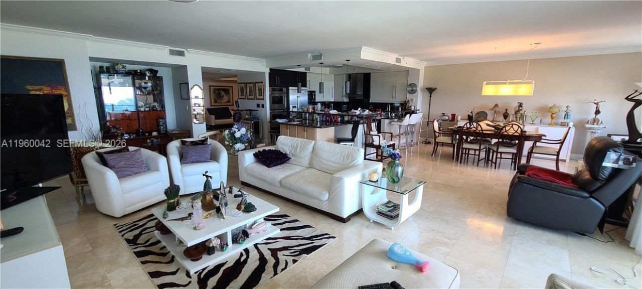 20201 E Country Club Dr , Unit 2303, Aventura, FL 33180 Photo