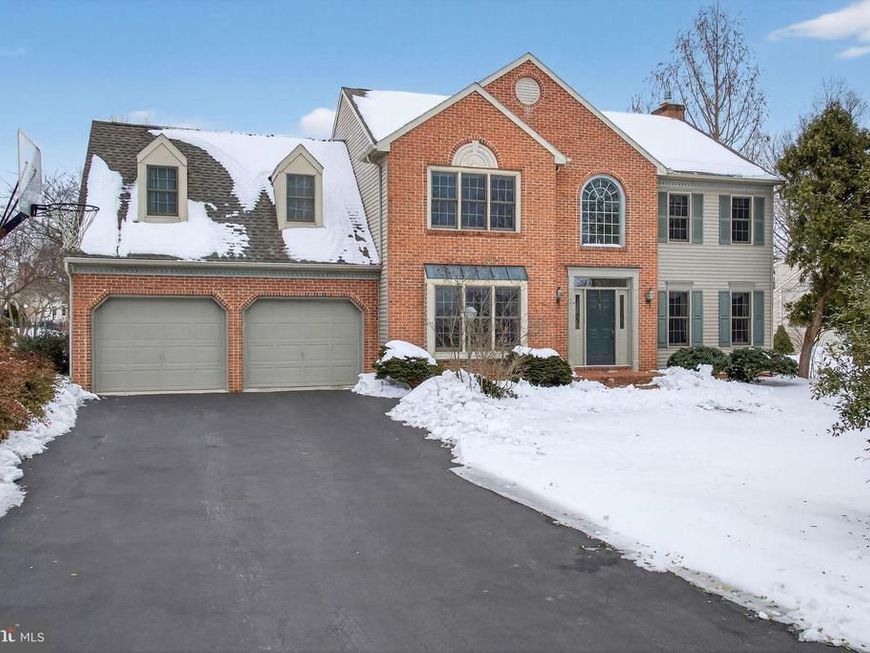 1240 Hambiltonian Way, York, PA 17404 Main Photo