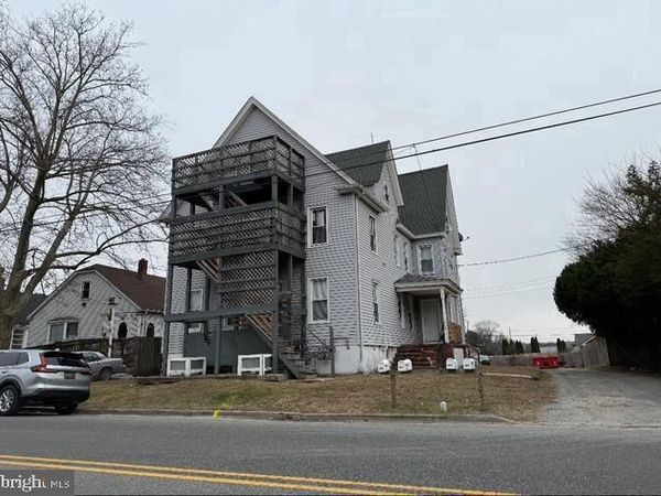 325 N BROAD STREET , CARNEYS POINT, NJ 08069