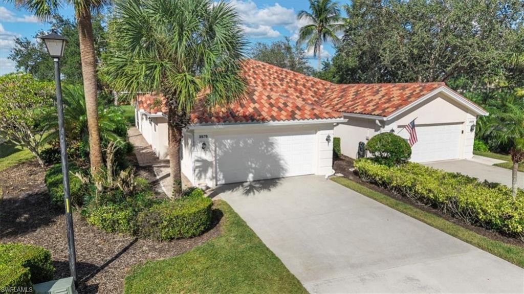 3575 El Verdado Ct, Naples, FL 34109 Photo