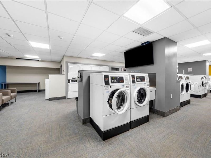 12900 Lake Avenue, Unit 118, Lakewood, OH 44107 Photo 15