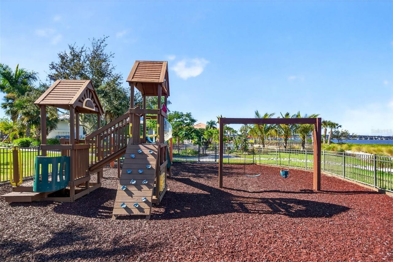 1251 Riverscape Street, Bradenton, FL 34208 Photo