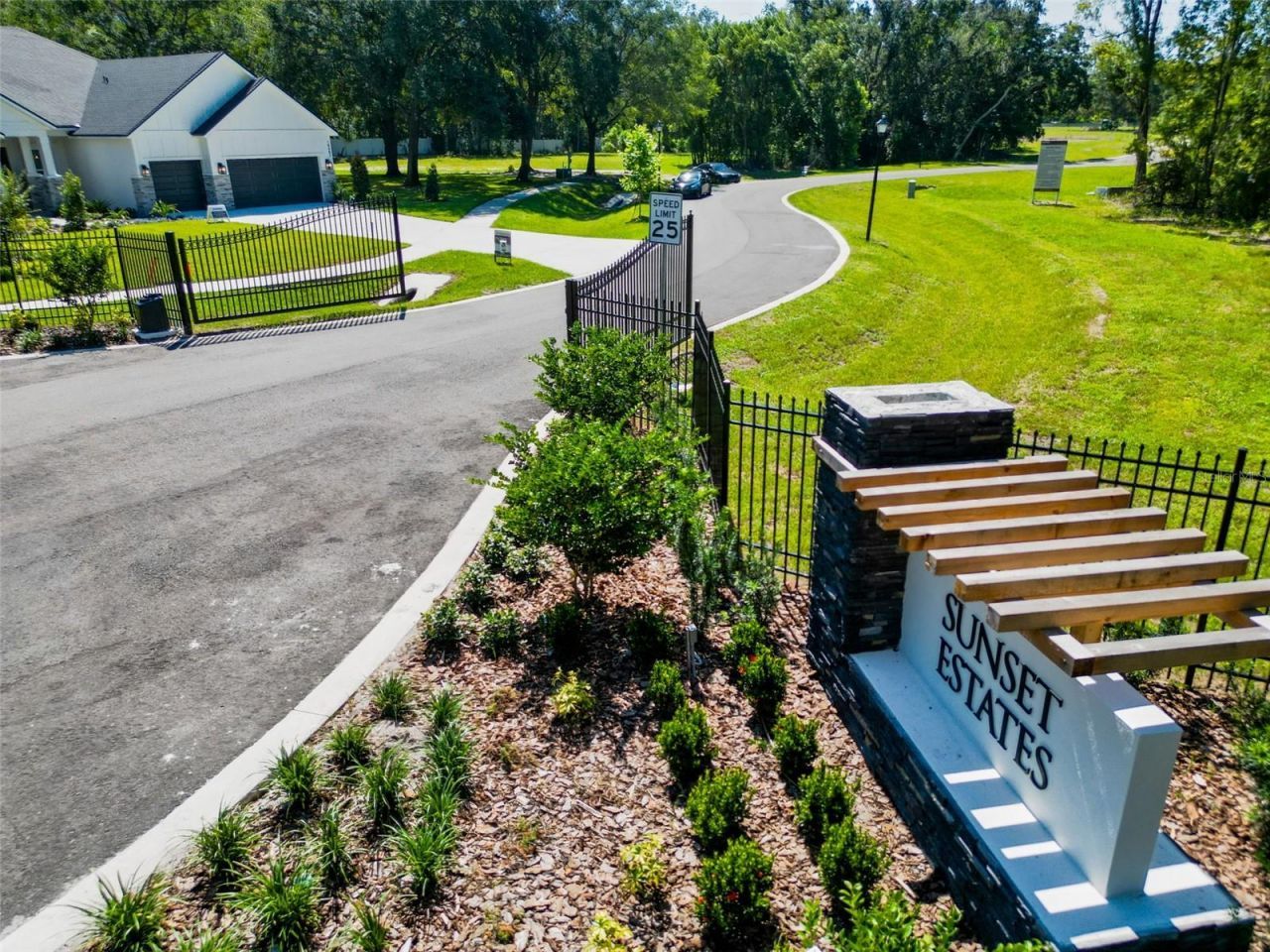 18460 Purple Creek Lane, Lutz, FL 33549 Photo