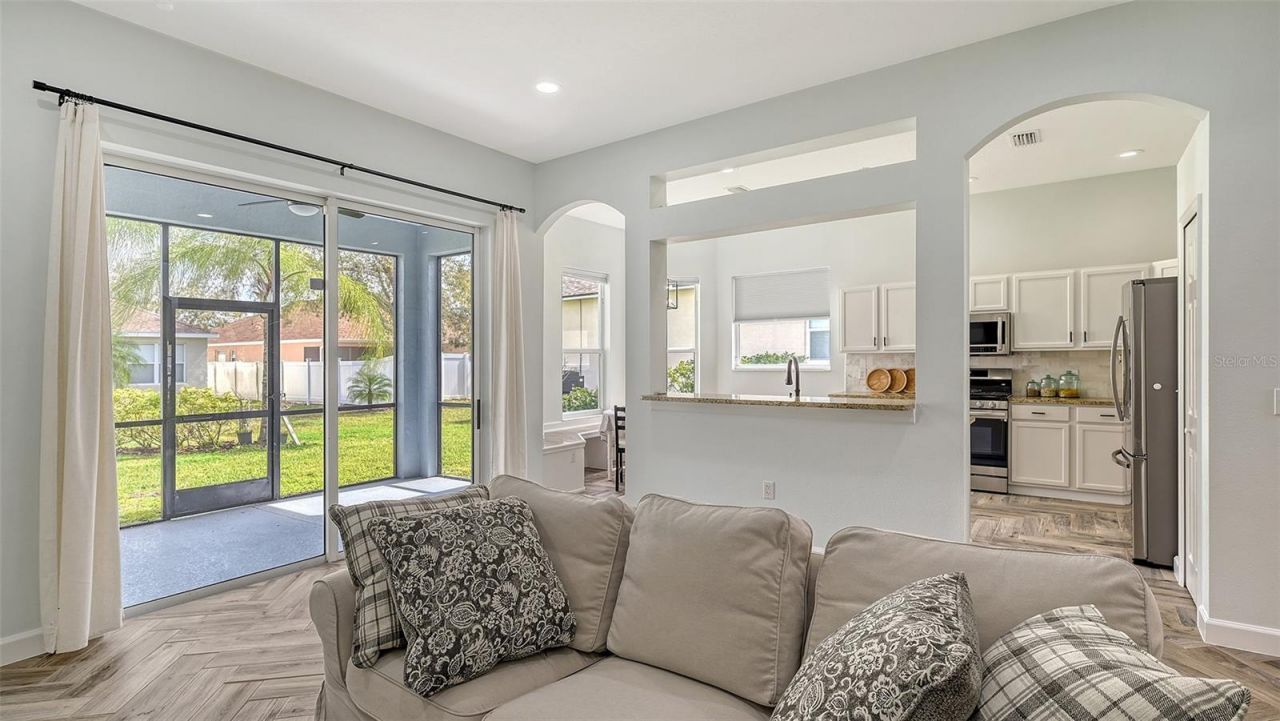 6433 Blue Grosbeak Circle, Lakewood Ranch, FL 34202 Photo