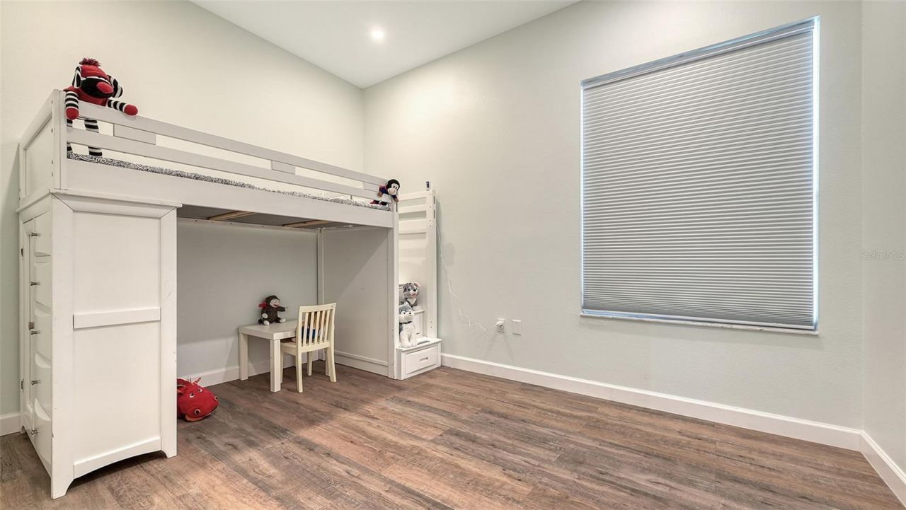 6433 Blue Grosbeak Circle, Lakewood Ranch, FL 34202 Photo