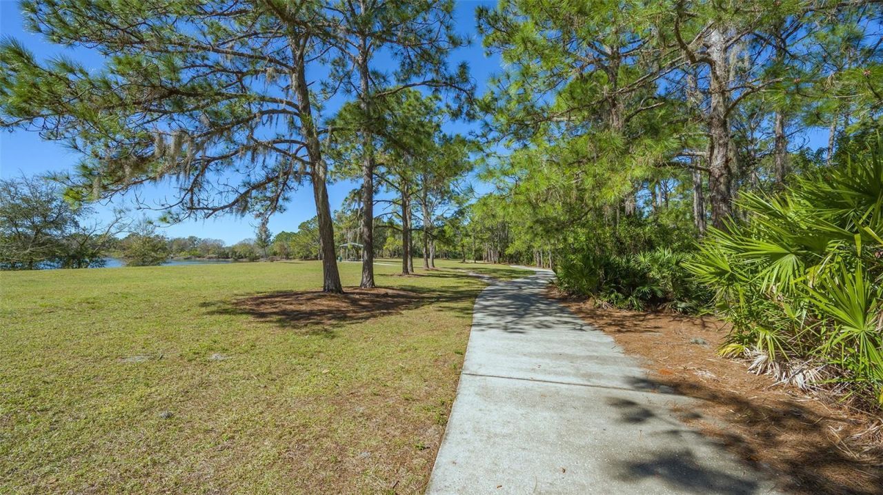 6433 Blue Grosbeak Circle, Lakewood Ranch, FL 34202 Photo