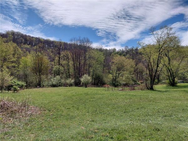 524 Patterson Rd, Bolivar, PA 15923