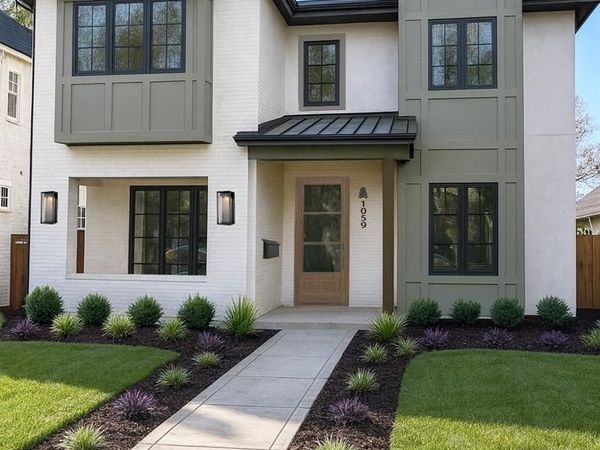 1059 S York Street , Denver, CO 80209