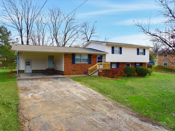 3355 SE Dockery Street, Cleveland, TN 37323