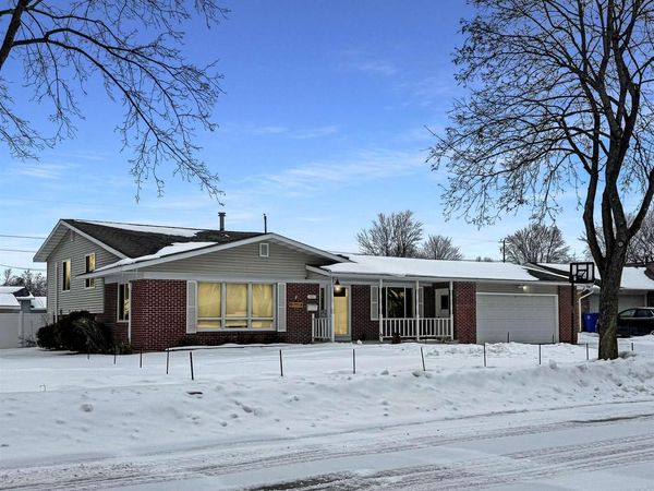 511 S WELLS AVENUE, Peshtigo, WI 54157