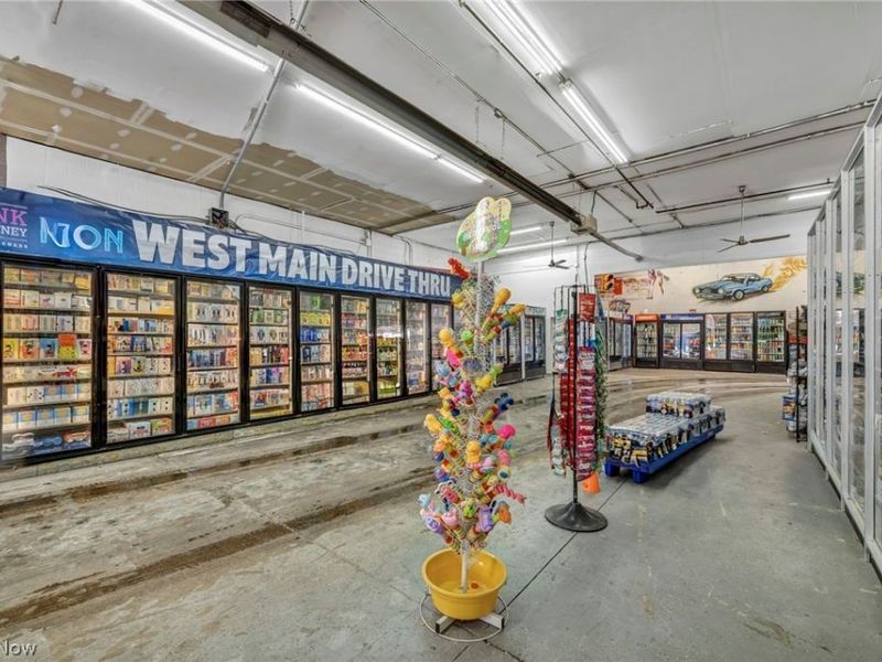 1616 W Main Street, Louisville, OH 44641 Photo 11