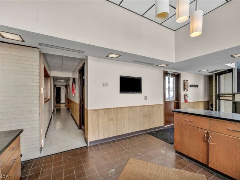 1616 W Main Street, Louisville, OH 44641 Photo 21