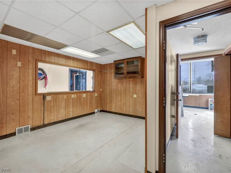 1616 W Main Street, Louisville, OH 44641 Photo 29