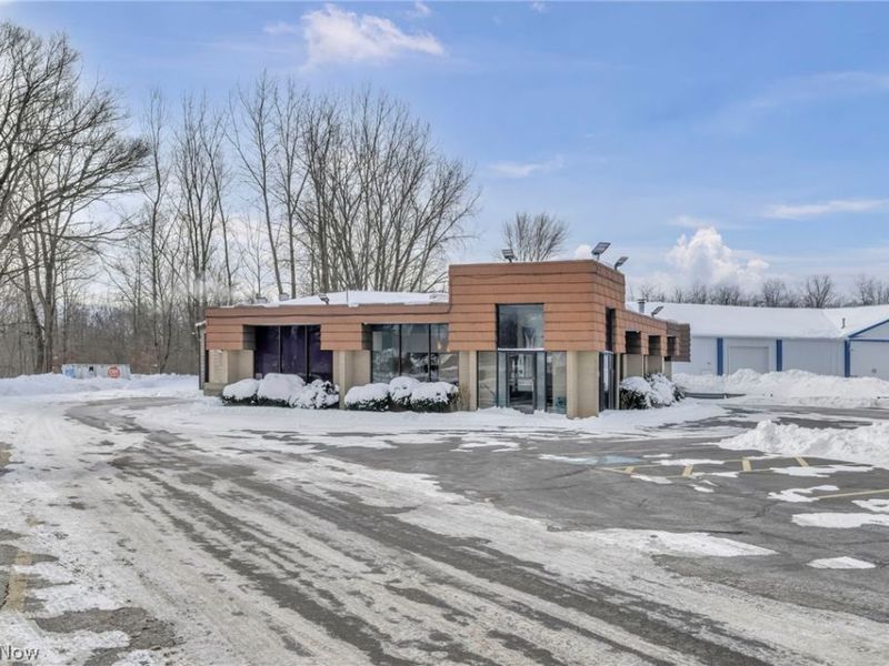 1616 W Main Street, Louisville, OH 44641 Photo 3