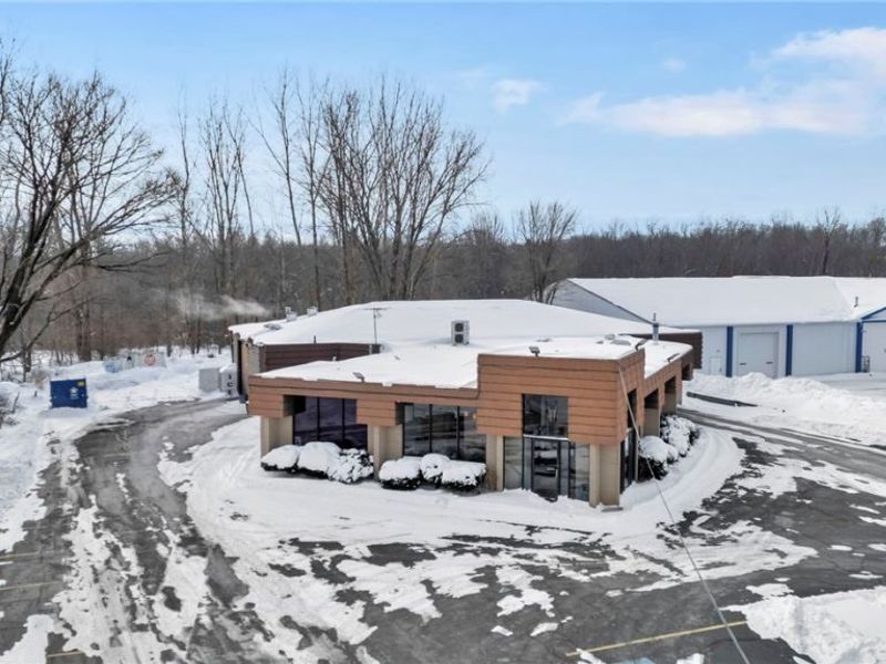 1616 W Main Street, Louisville, OH 44641 Photo 4