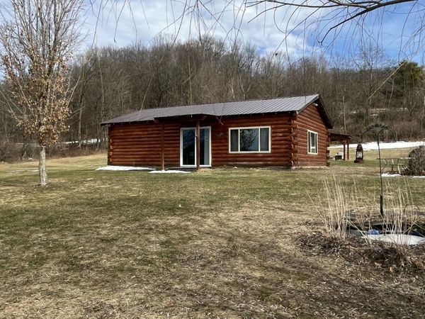 47 Valley View Way, Salem, NY 12865