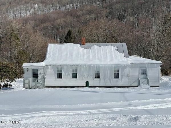 7 Browns Lane, Berlin, NY 12022