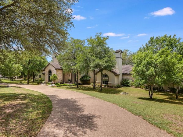 8611 Young LN, Austin, TX 78737