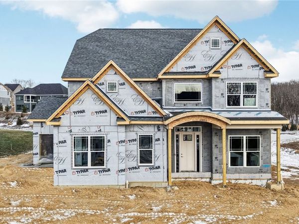 104 Amaryllis Ln, Baden, PA 15005