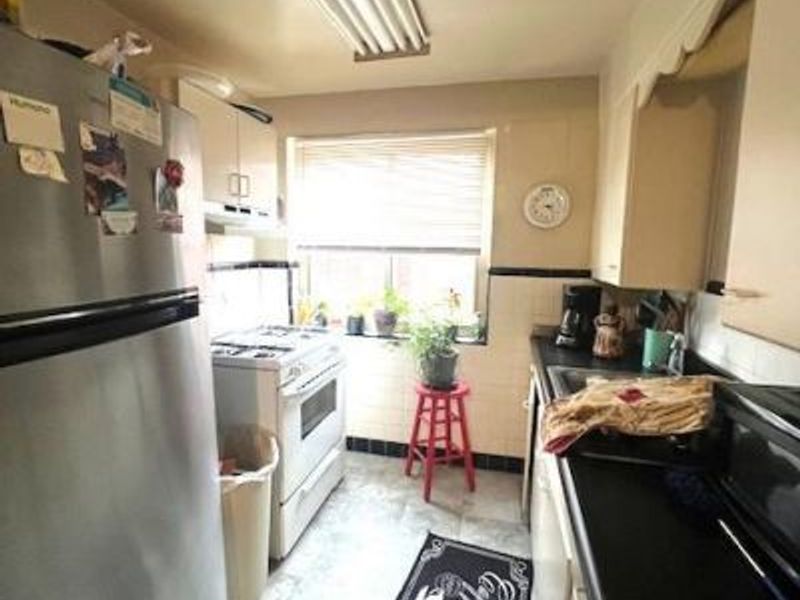 2344 Losantiville Avenue, Golf Manor, OH 45237 Photo 10