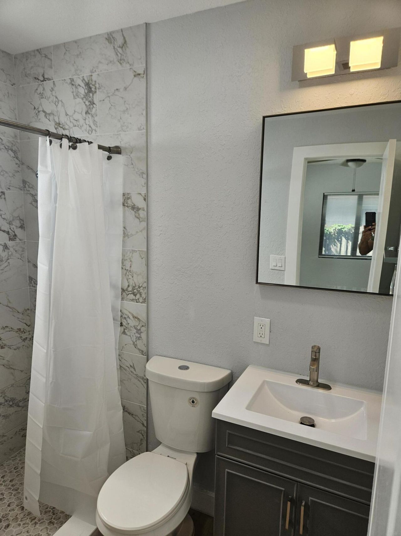 424 Putnam Road, West Palm Beach, FL 33405 Photo