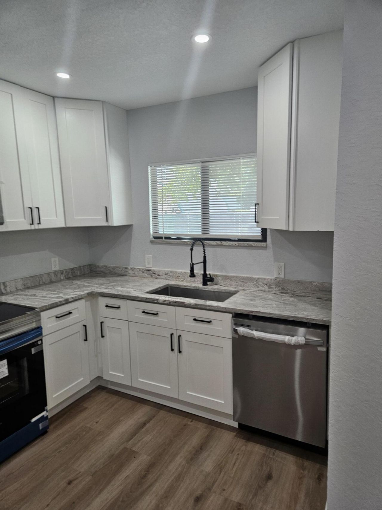 424 Putnam Road, West Palm Beach, FL 33405 Photo