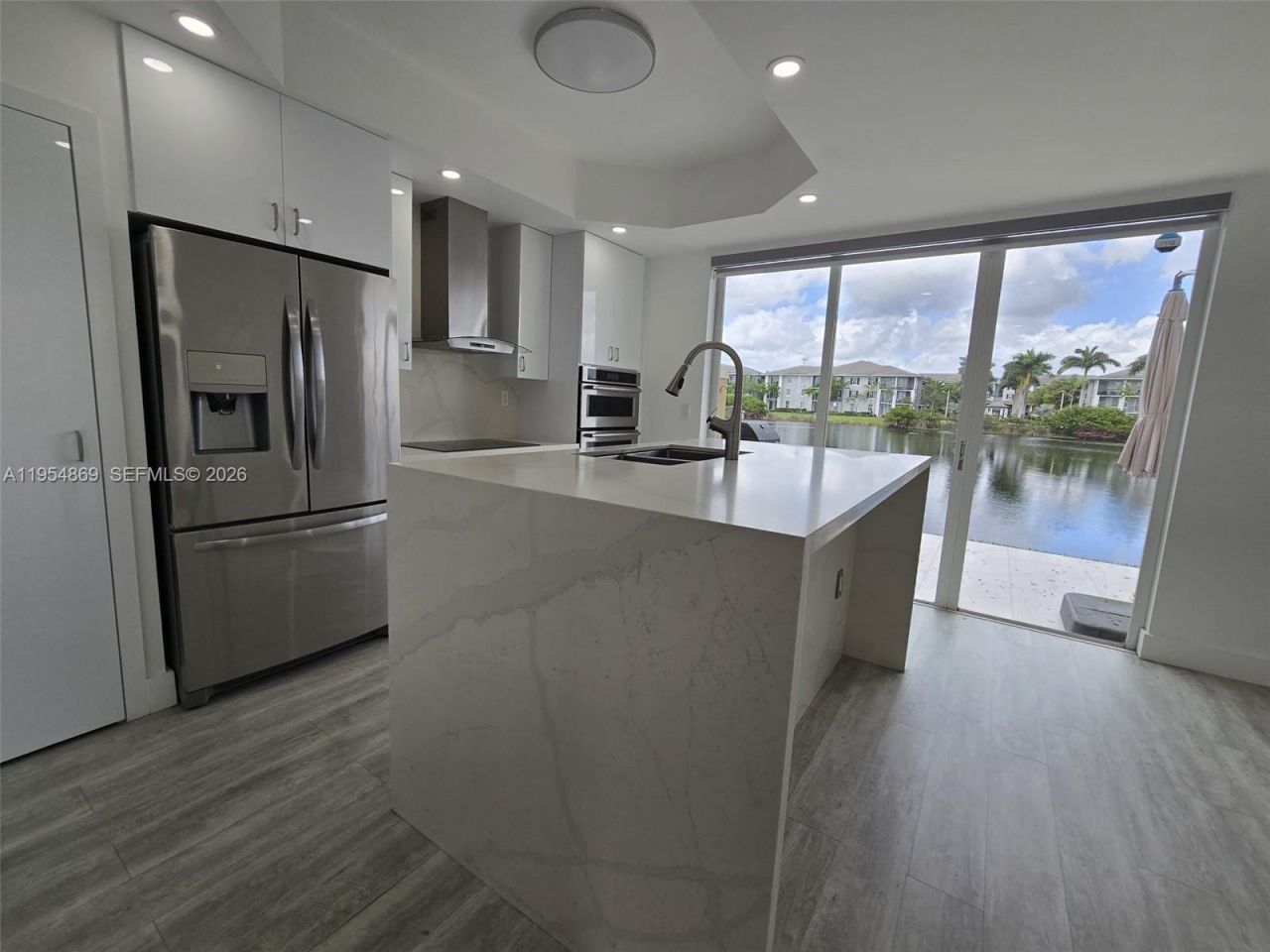 10595 SW 6th St, Unit 1103, Pembroke Pines, FL 33025 Photo