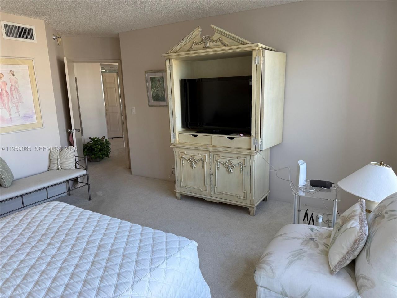 19101 NE 36th Ct, Unit 2406, Aventura, FL 33180 Photo