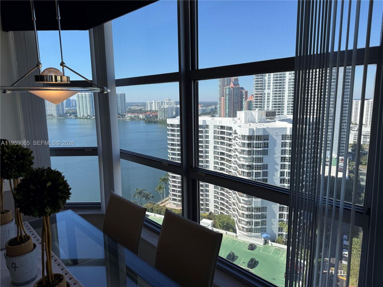 19101 NE 36th Ct, Unit 2406, Aventura, FL 33180 Photo