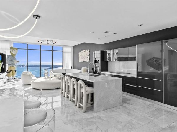 1451 Brickell Ave, Unit 4401, Miami, FL 33131