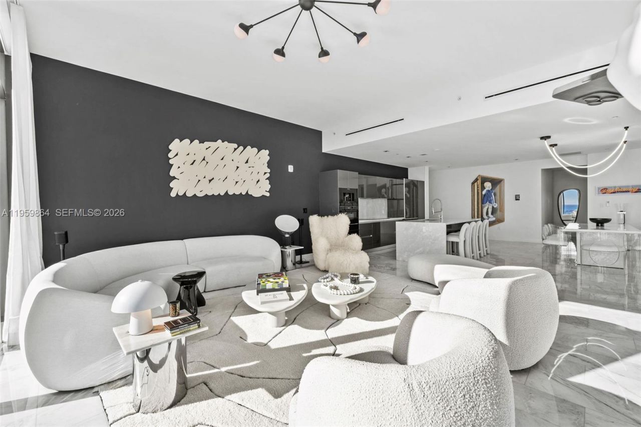 1451 Brickell Ave, Unit 4401, Miami, FL 33131 Photo