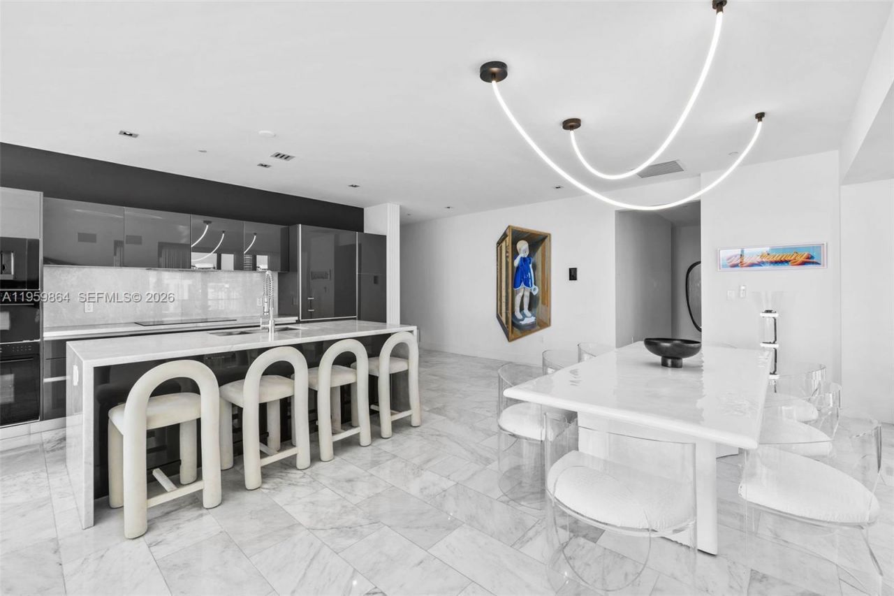 1451 Brickell Ave, Unit 4401, Miami, FL 33131 Photo