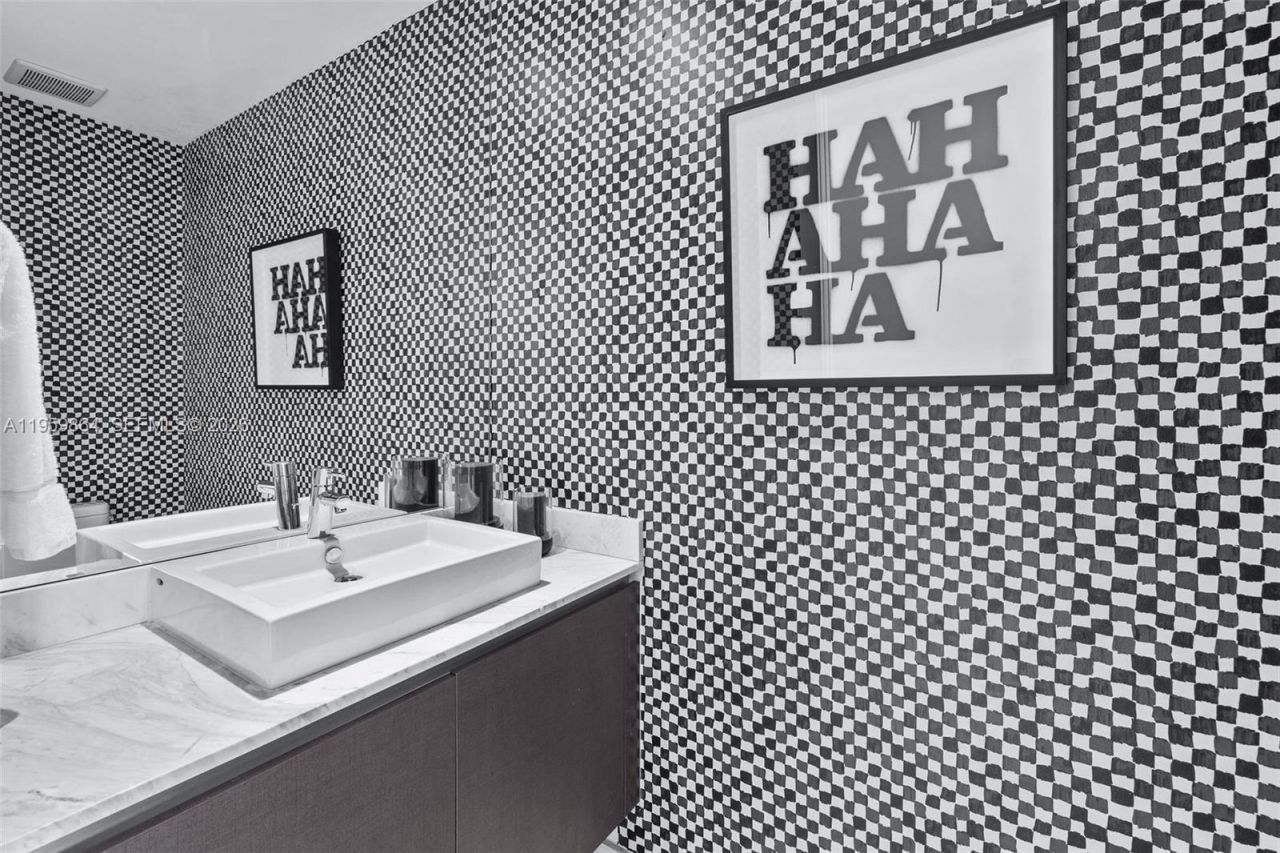 1451 Brickell Ave, Unit 4401, Miami, FL 33131 Photo