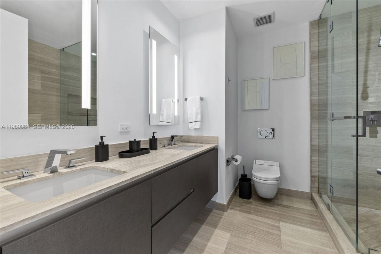 1451 Brickell Ave, Unit 4401, Miami, FL 33131 Photo