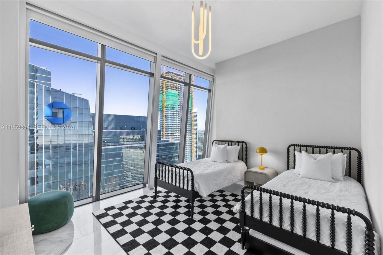 1451 Brickell Ave, Unit 4401, Miami, FL 33131 Photo