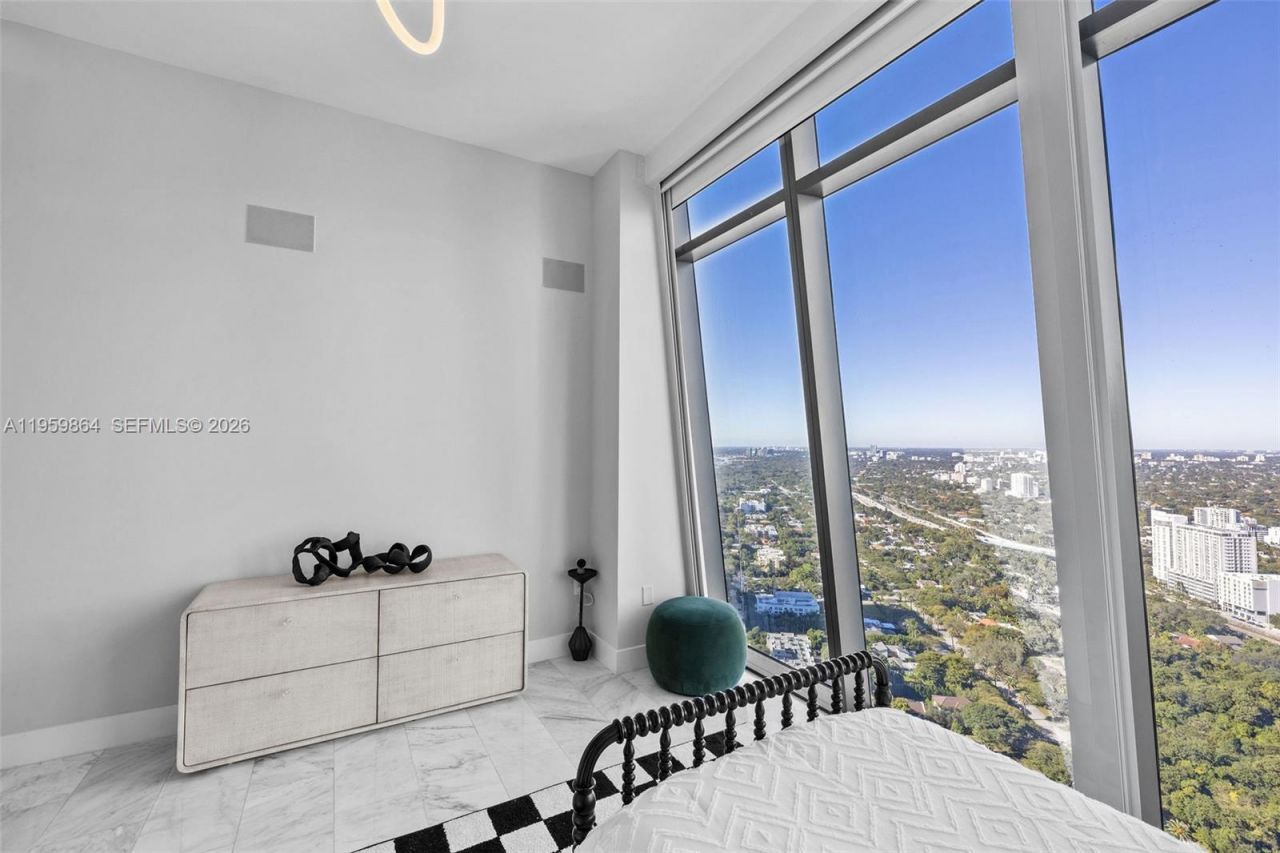 1451 Brickell Ave, Unit 4401, Miami, FL 33131 Photo