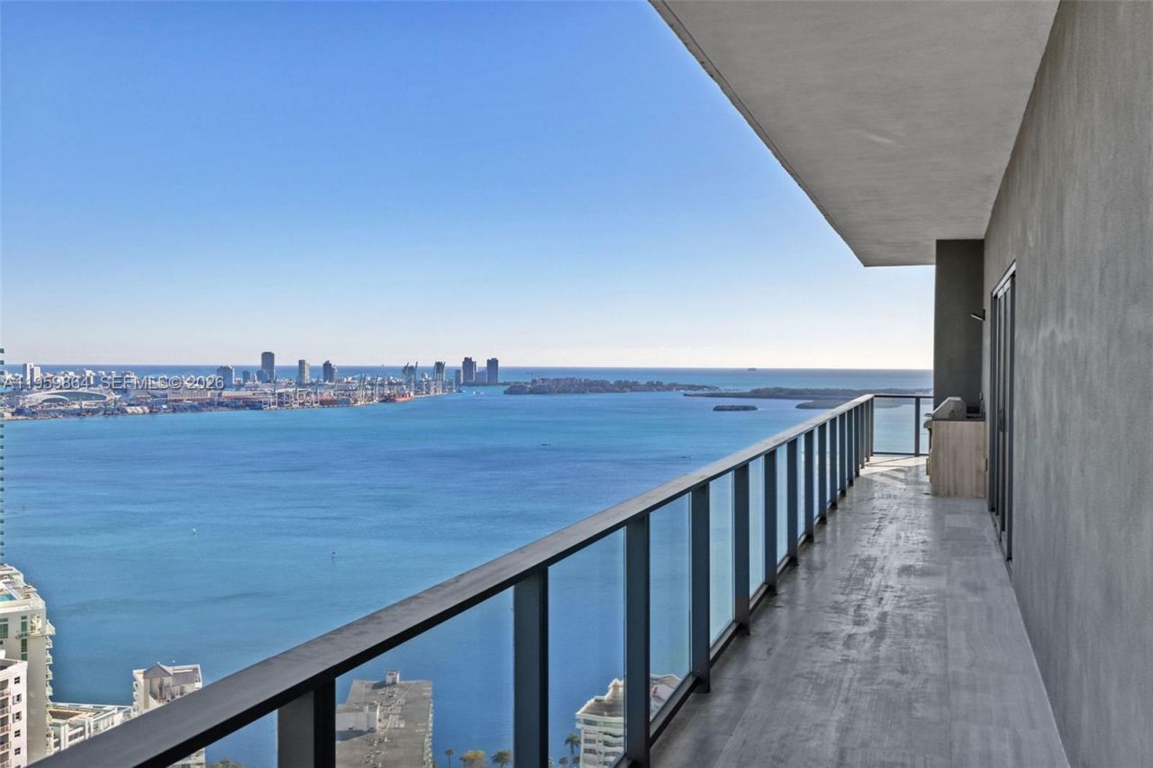 1451 Brickell Ave, Unit 4401, Miami, FL 33131 Photo